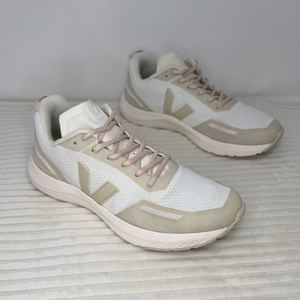 Veja Impala Engineered Mesh Sneakers in Eggshell Pierre Women's 9